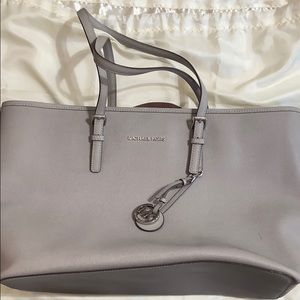 Michael kors tote